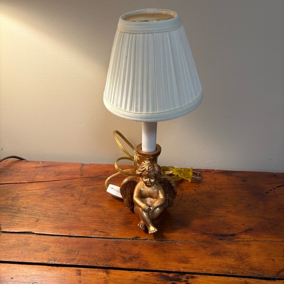 Vintage Gold Cherub Table Lamp With Pleated Shade Small - Picture 2 of 12